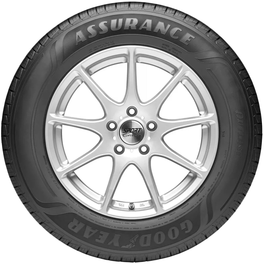 Goodyear Assurance Outlast 235/55R18 Tire - Sidewall & Rim Protector Detail