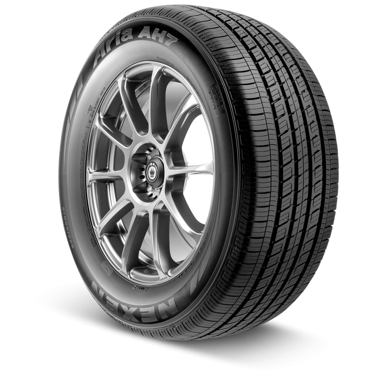 Nexen Aria AH7 225/50R18 Tire - Tread Grooves & Siping Detail