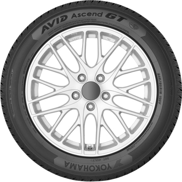 Yokohama Avid Ascend GT 195/60R15 Tire - Sidewall & Rim Protector Detail